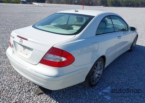 2008 Mercedes-Benz Clk 350 из США, поврежденный, VIN WDBTJ56H08F258076